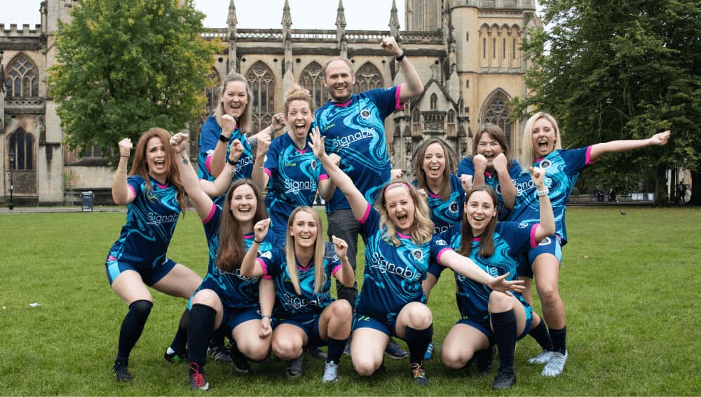 Signable Proudly Sponsors Local Women’s Football Team, “The Misfits”